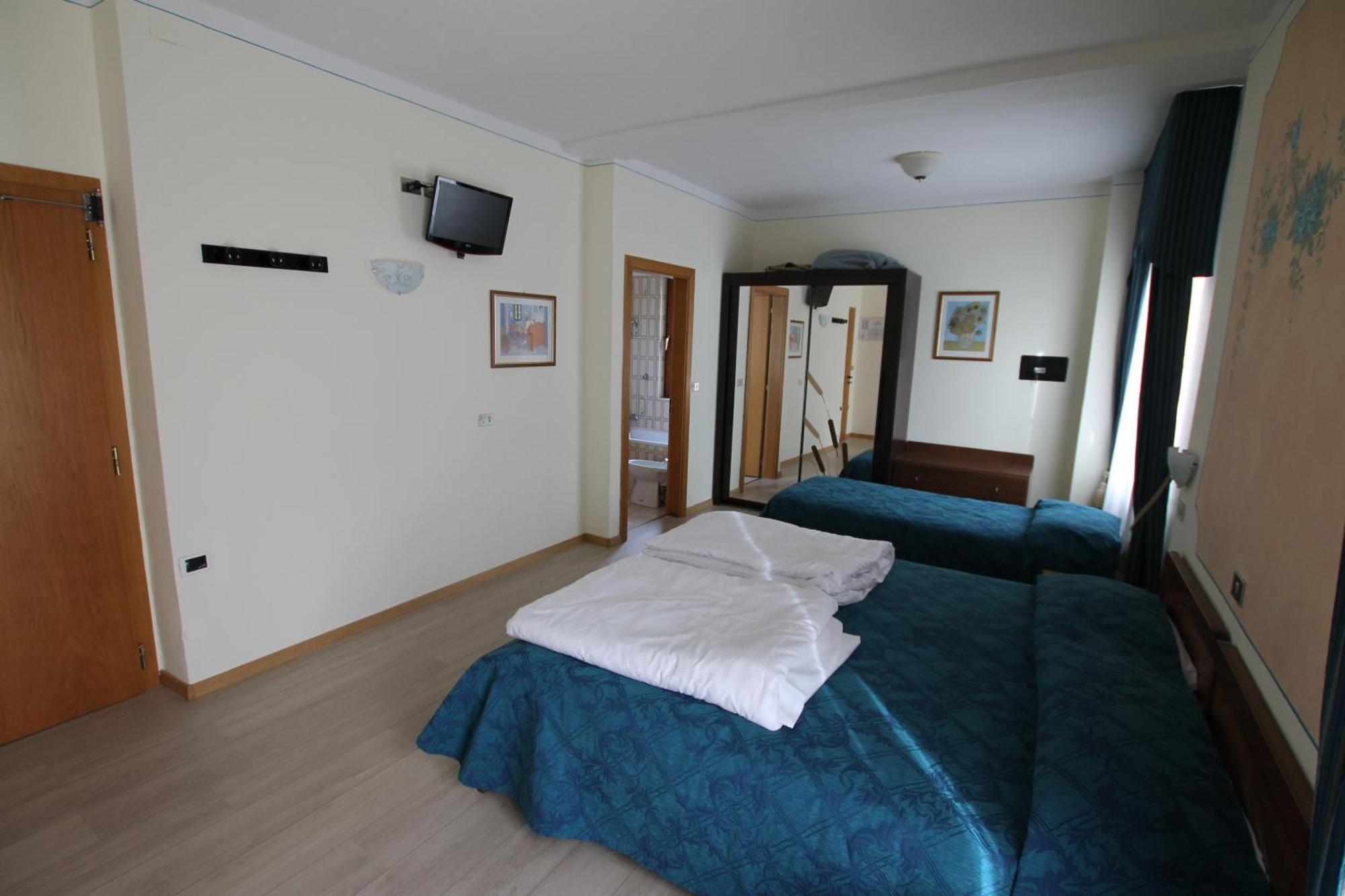 Hotel Florida Molveno Buitenkant foto