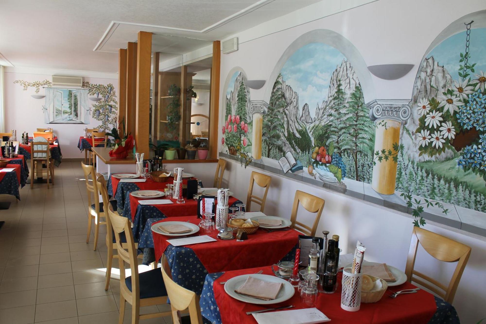 Hotel Florida Molveno Buitenkant foto